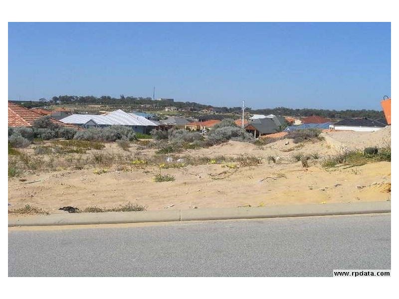 123 Westview Parade, Wannanup WA 6210