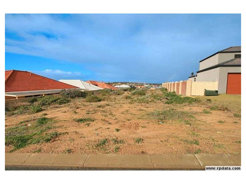 123 Westview Parade, Wannanup WA 6210