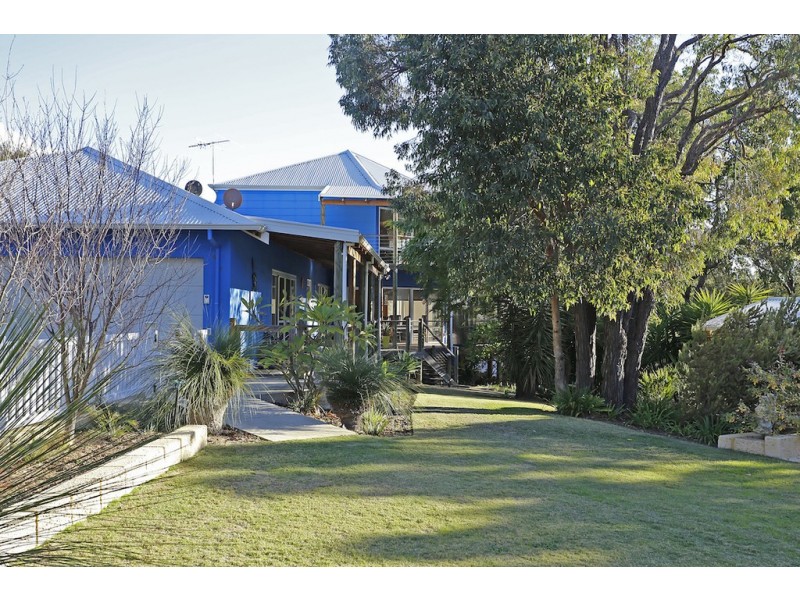 2018 Chittering Road, Lower Chittering WA 6084