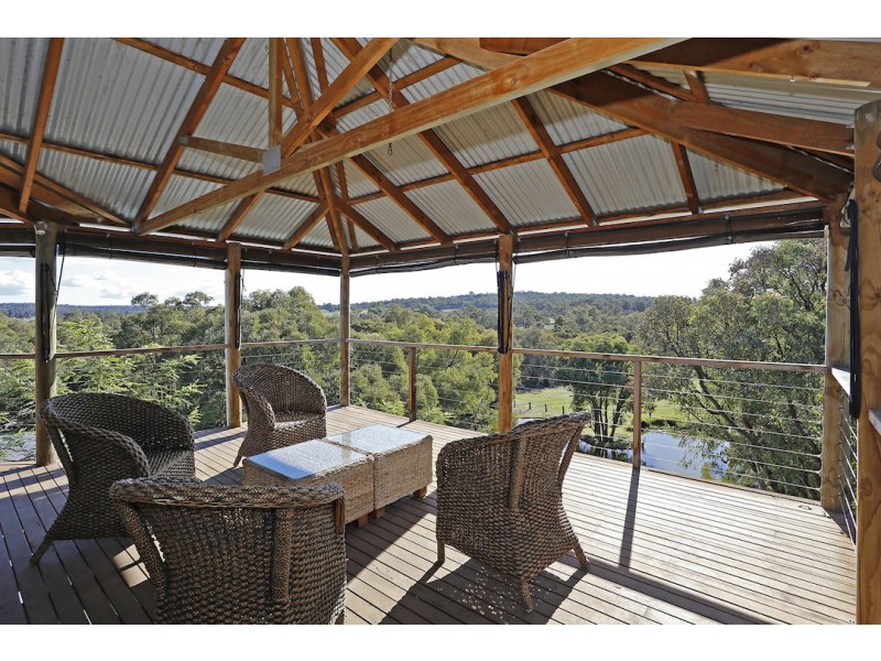 2018 Chittering Road, Lower Chittering WA 6084