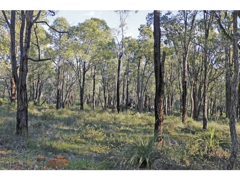 2018 Chittering Road, Lower Chittering WA 6084