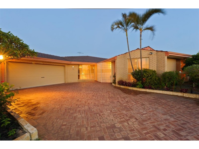 16 Lavender Court, Dianella WA 6059