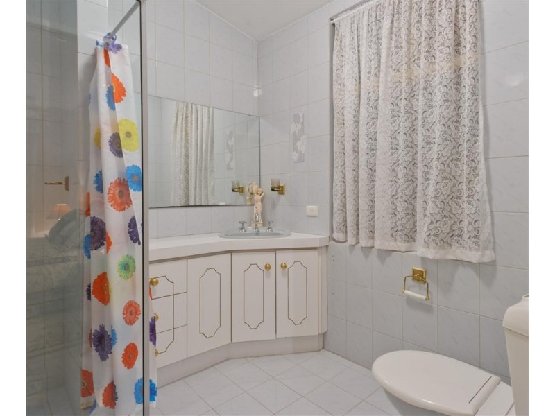 16 Lavender Court, Dianella WA 6059