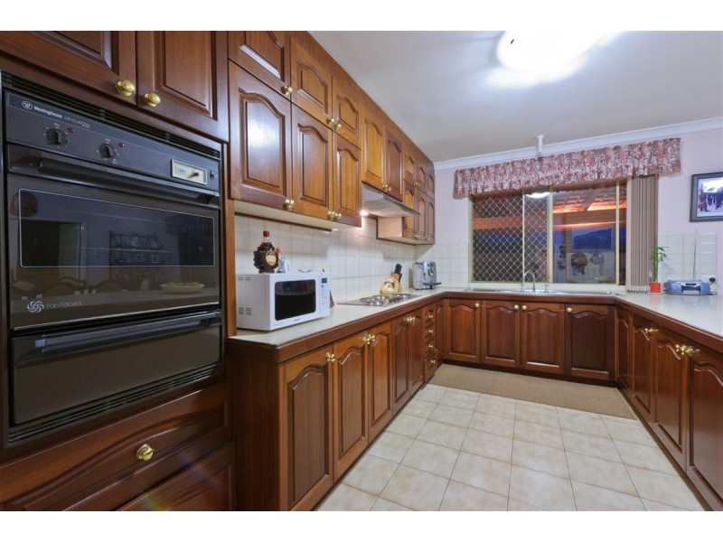 16 Lavender Court, Dianella WA 6059