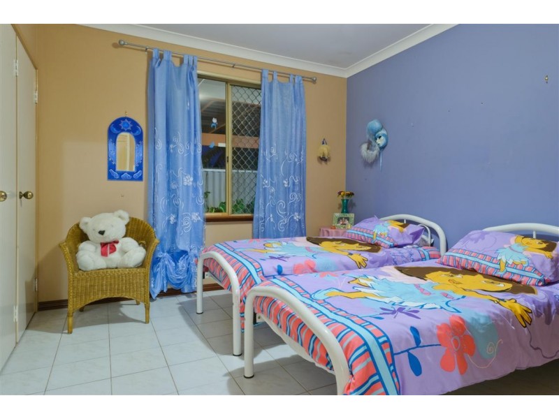 16 Lavender Court, Dianella WA 6059