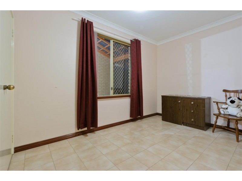 16 Lavender Court, Dianella WA 6059