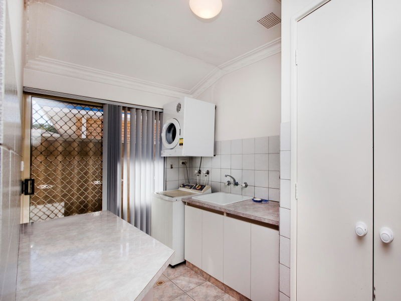 89 Belleview Crescent, Dianella WA 6059