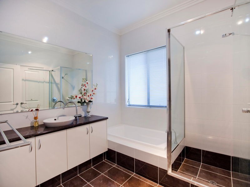 1 Cadoux Way, Dianella WA 6059