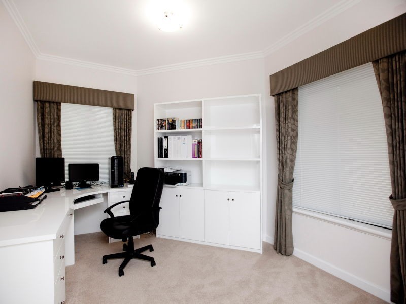 1 Cadoux Way, Dianella WA 6059