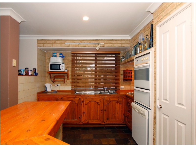10 Mekong Place, Beechboro WA 6063