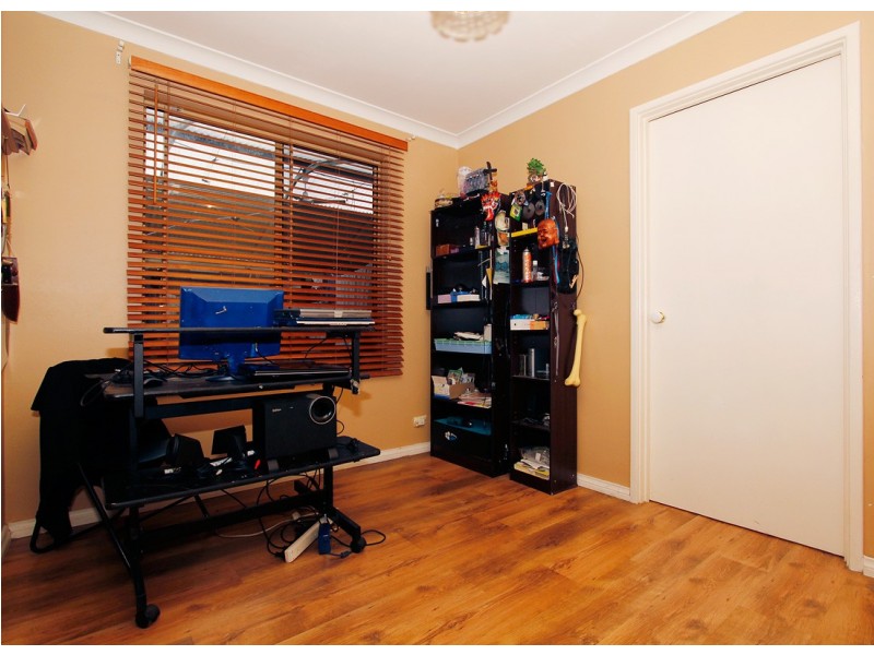 10 Mekong Place, Beechboro WA 6063