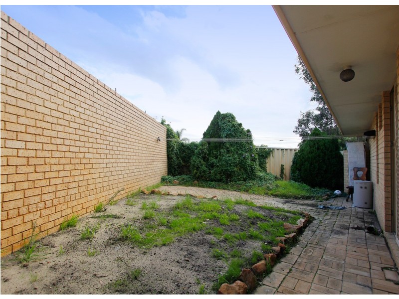 10 Mekong Place, Beechboro WA 6063