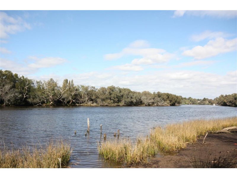 49 North Road, Bassendean WA 6054