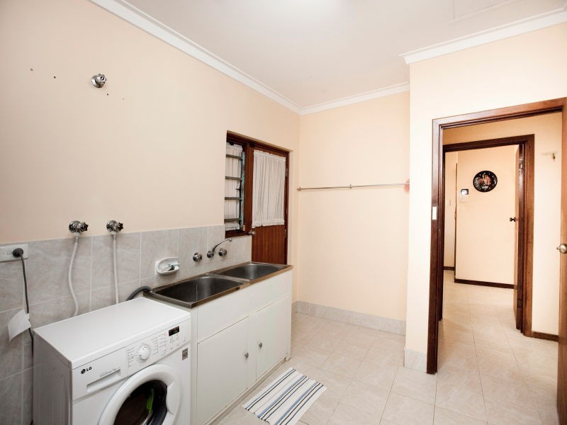 410 Alexander Drive, Dianella WA 6059