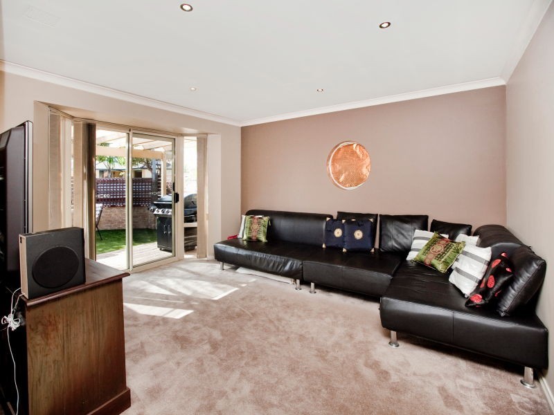 1/229 Grand Promenade, Doubleview WA 6018
