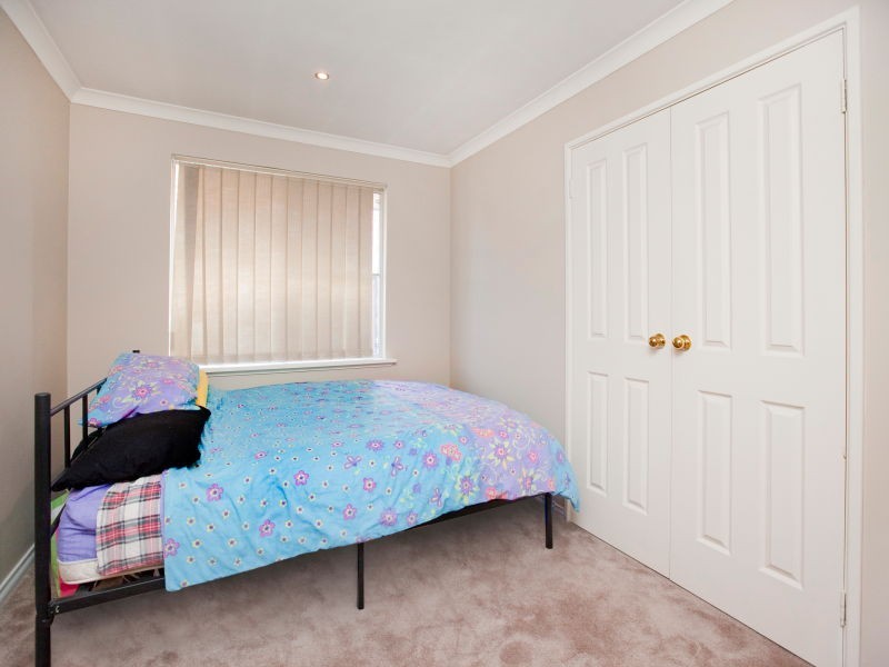 1/229 Grand Promenade, Doubleview WA 6018