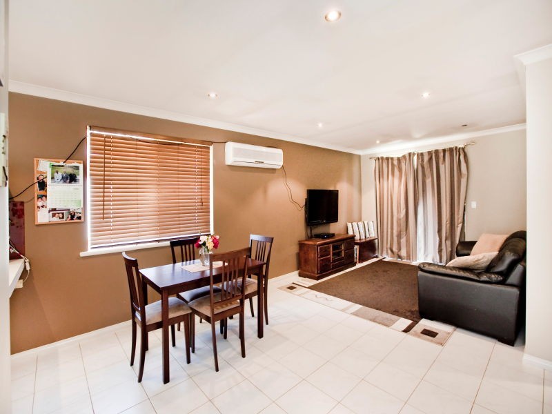 1/229 Grand Promenade, Doubleview WA 6018