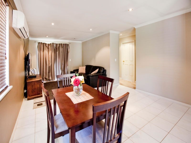 1/229 Grand Promenade, Doubleview WA 6018