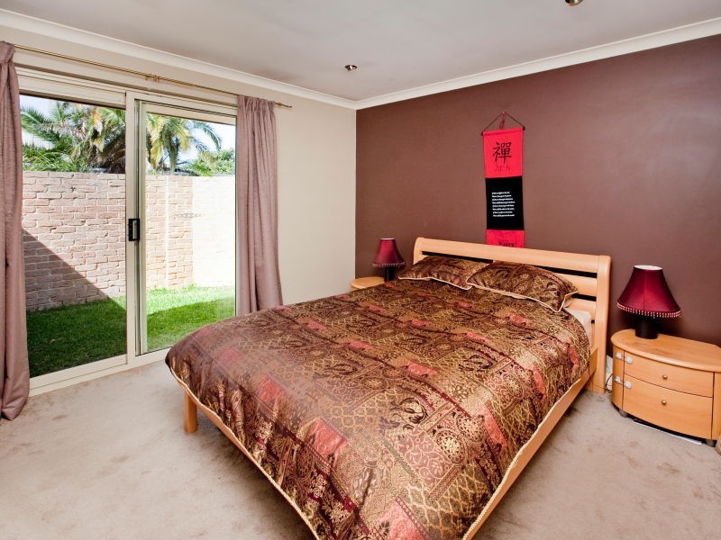 1/229 Grand Promenade, Doubleview WA 6018
