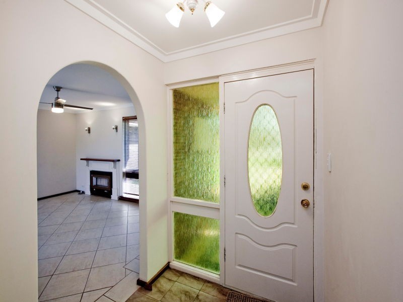 2a Cook Avenue, Hillarys WA 6025