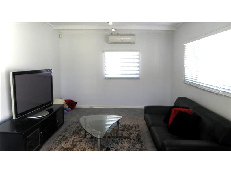 24 Michael Street, Yokine WA 6060