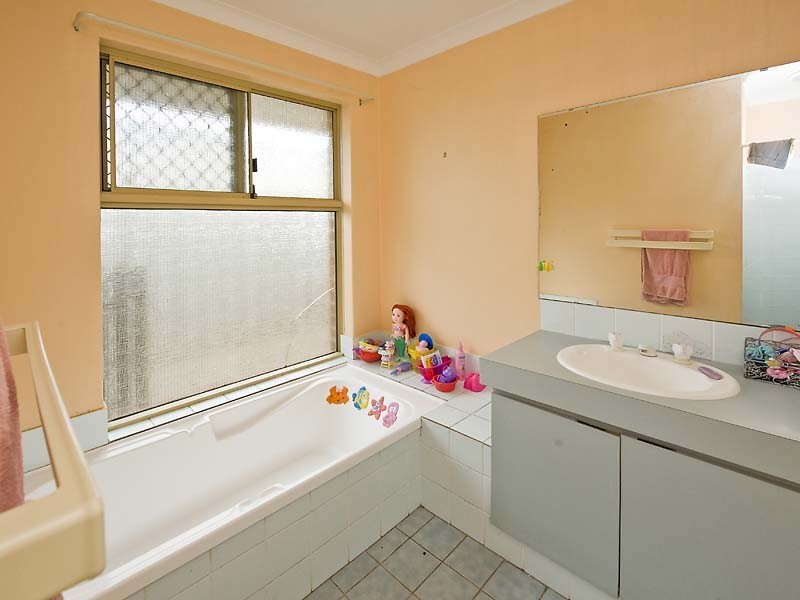 22 Gidgi Way, Waikiki WA 6169