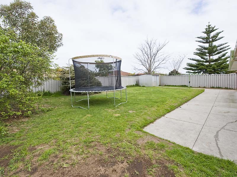 22 Gidgi Way, Waikiki WA 6169