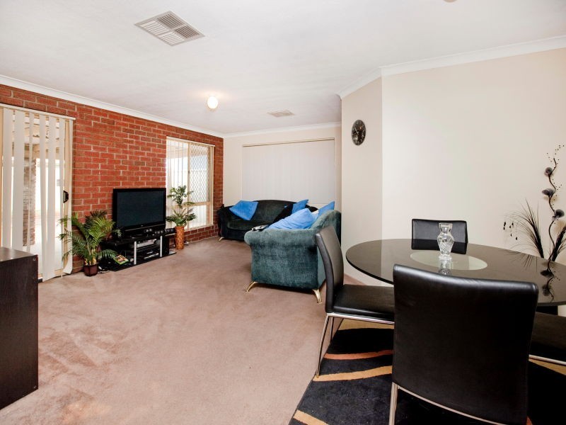 8 Purus Close, Beechboro WA 6063