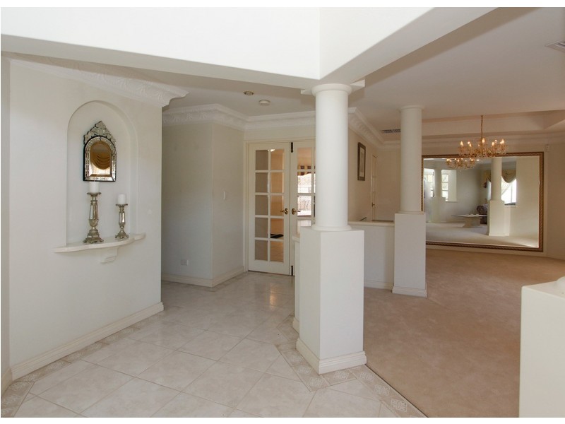 12 Mossfiel Retreat, Landsdale WA 6065