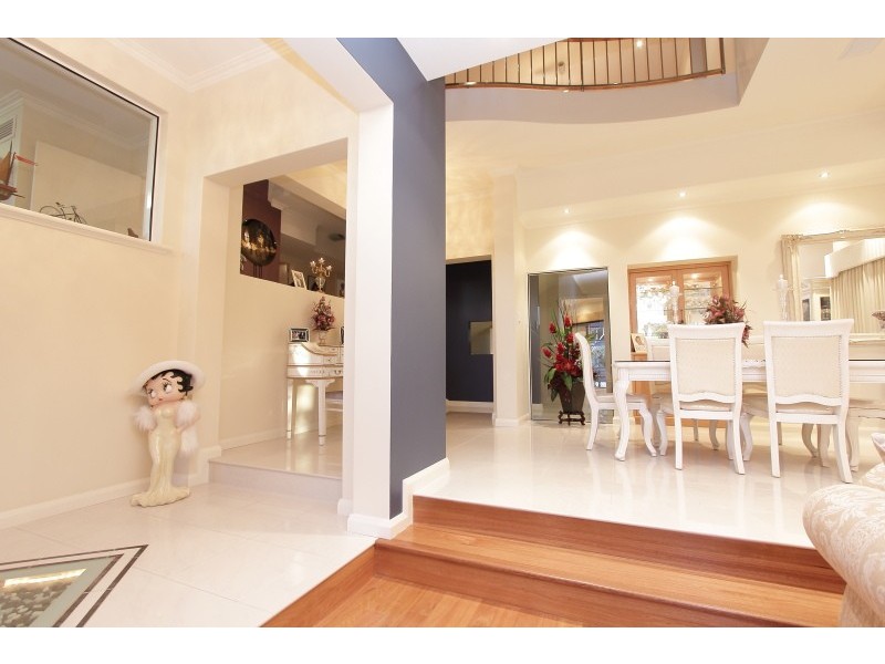 9 Huron Lane, Dianella WA 6059