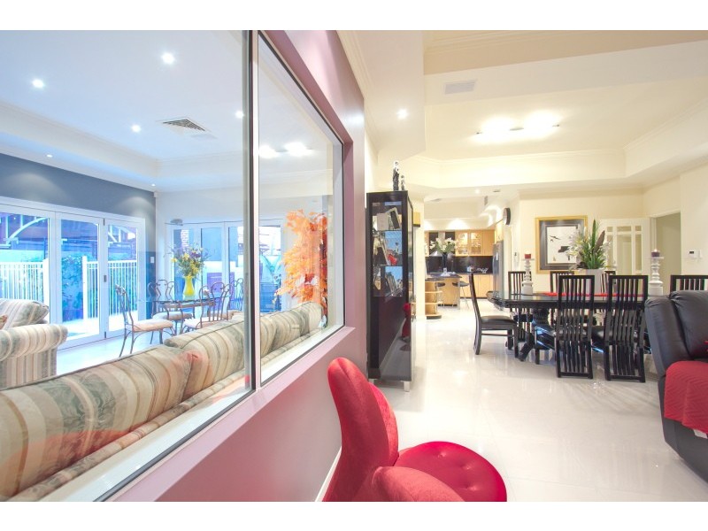 9 Huron Lane, Dianella WA 6059