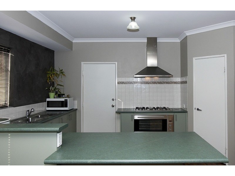 19 Blarney Place, Canning Vale WA 6155