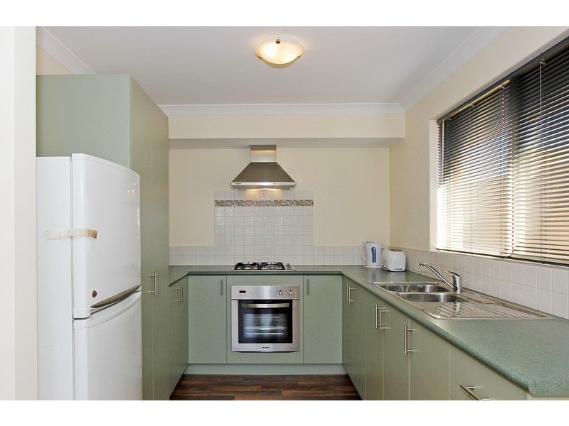 19 Blarney Place, Canning Vale WA 6155