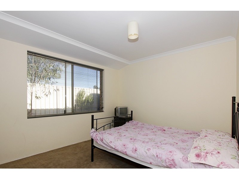 19 Blarney Place, Canning Vale WA 6155