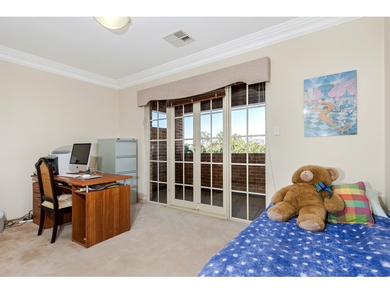 234 Royal Street, Yokine WA 6060