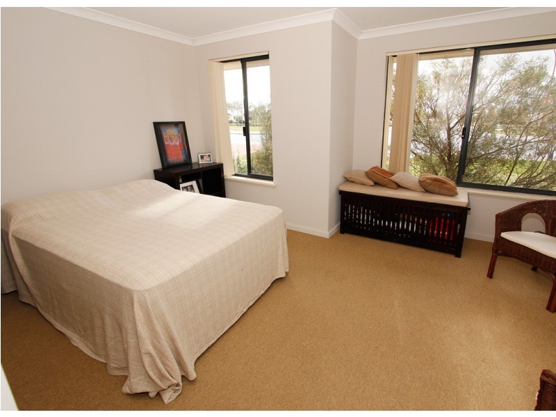 78 Fraser Road North, Canning Vale WA 6155