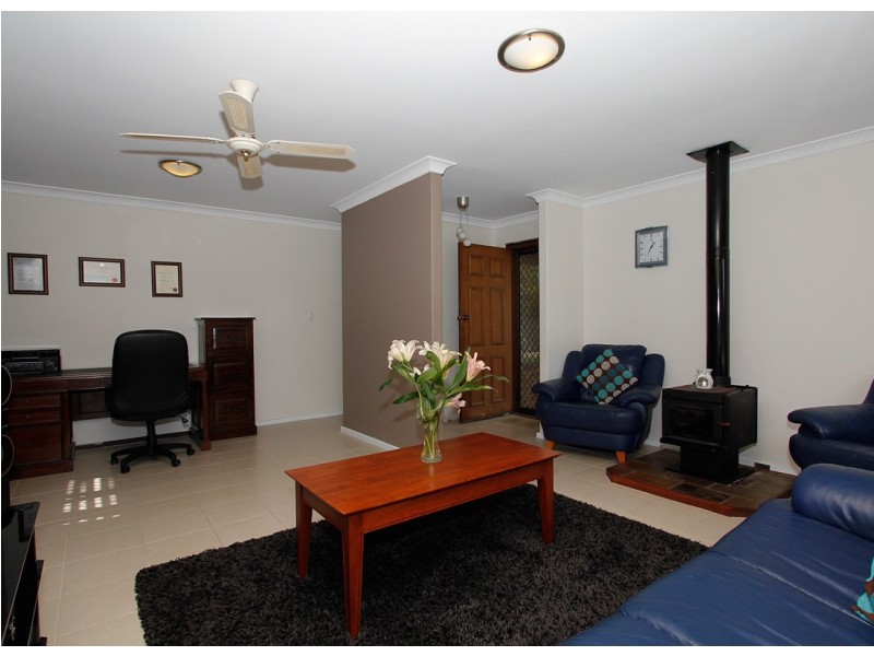 3 Clements Grove, Armadale WA 6112