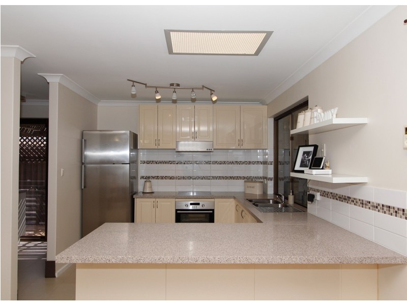 3 Clements Grove, Armadale WA 6112