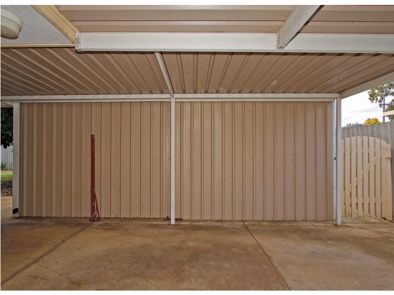 3 Clements Grove, Armadale WA 6112