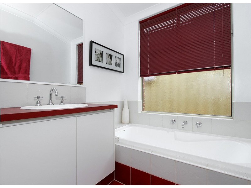 28 De Grey Retreat, Jane Brook WA 6056