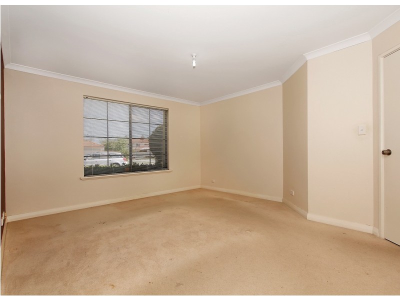 15 Barkley Loop, Canning Vale WA 6155