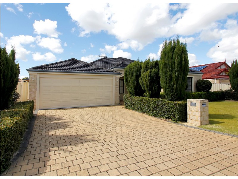 15 Barkley Loop, Canning Vale WA 6155