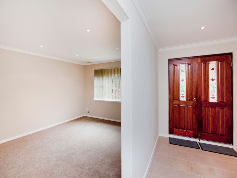 33 Alderhurst Crescent, Bayswater WA 6053