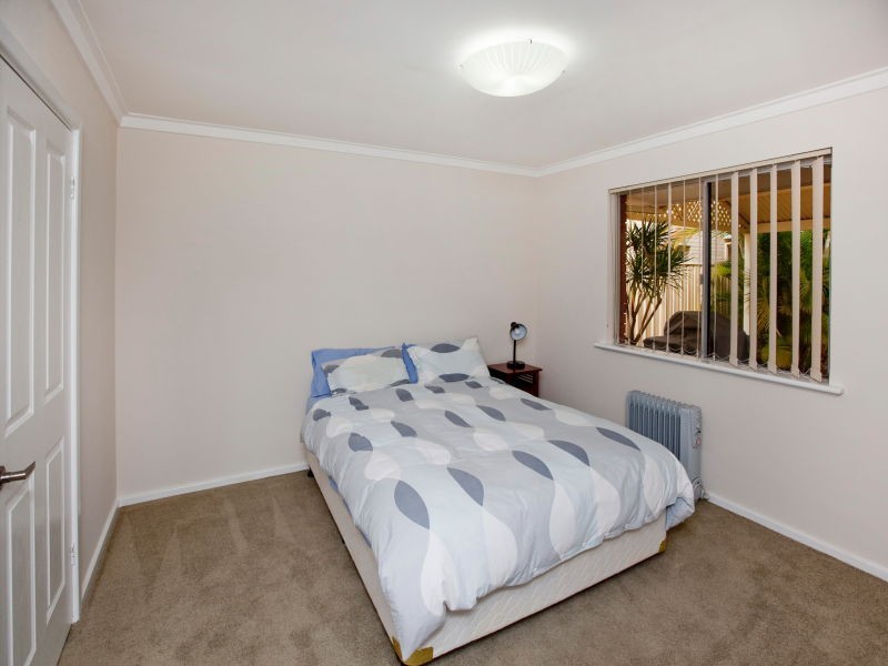 33 Alderhurst Crescent, Bayswater WA 6053