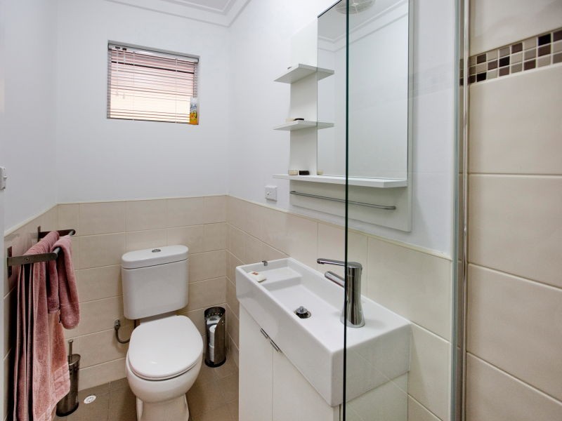 33 Alderhurst Crescent, Bayswater WA 6053