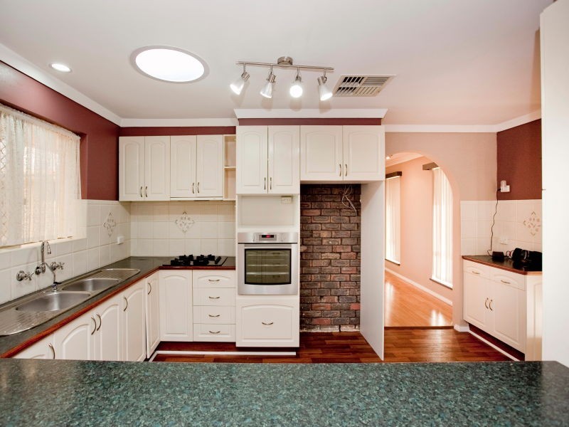 31 Ireland Way, Bassendean WA 6054