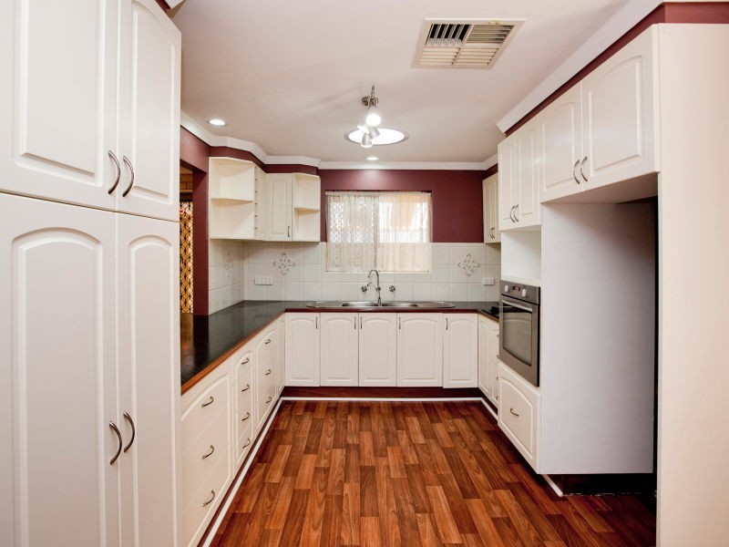 31 Ireland Way, Bassendean WA 6054