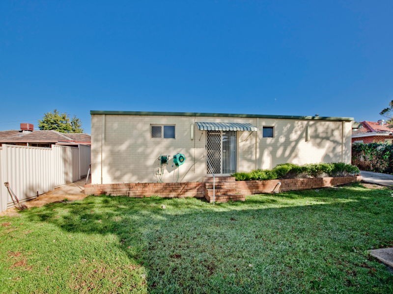 31 Ireland Way, Bassendean WA 6054