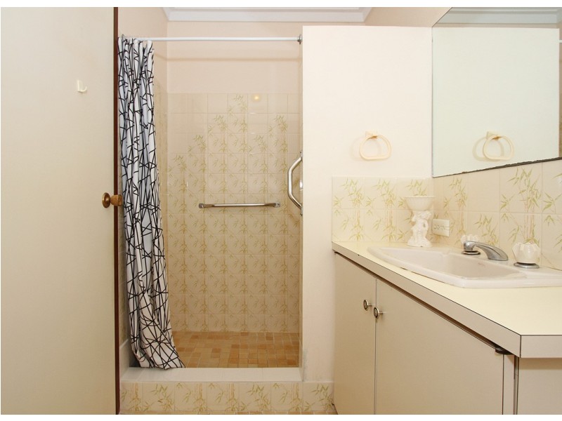 9/104 Flinders Street, Yokine WA 6060