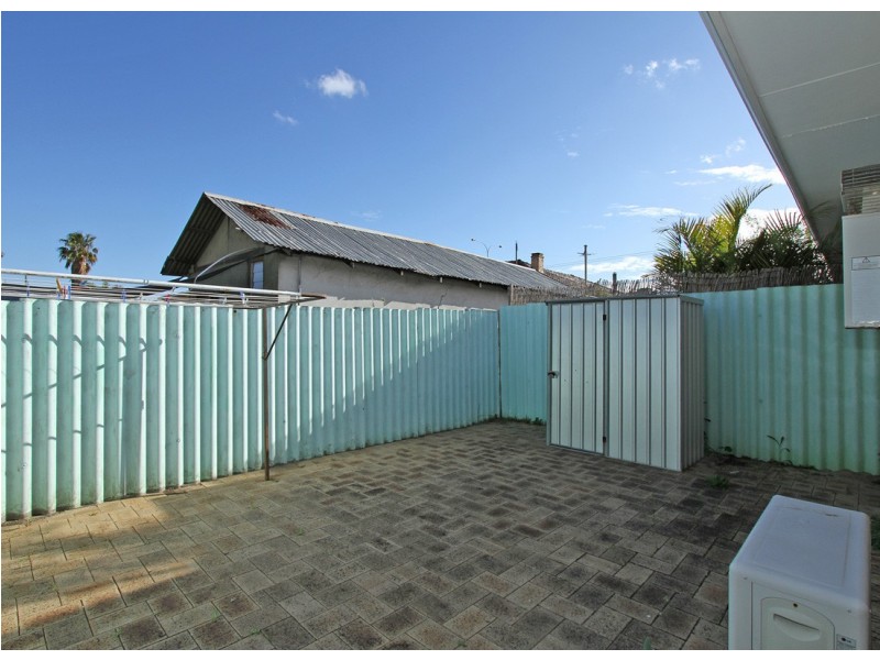 9/104 Flinders Street, Yokine WA 6060
